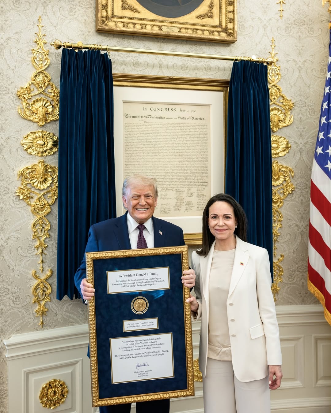 Machado entró ayer a la Casa Blanca por una puerta lateral y sin protocolo de recepción para reunirse con Donald Trump