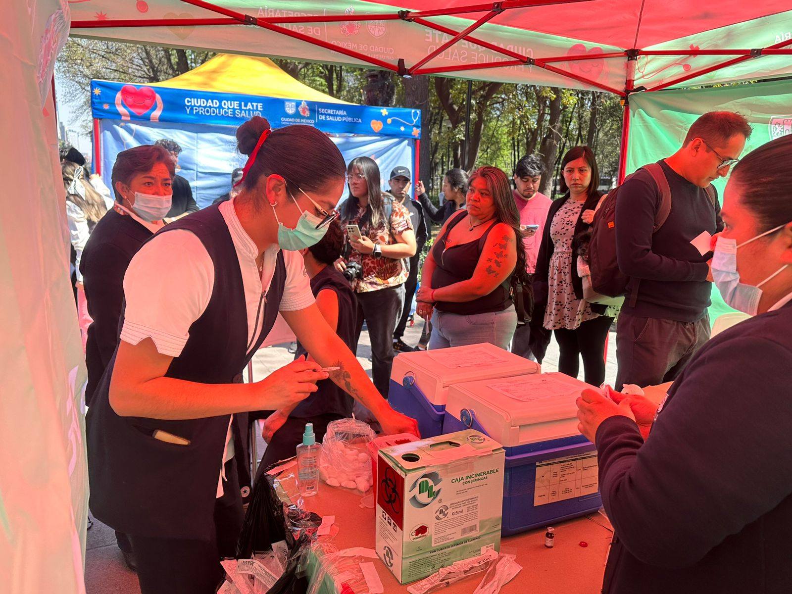 Se tienen disponibles 23 millones de vacunas por aplicar y se garantizan biológicos suficientes para proteger a la población.